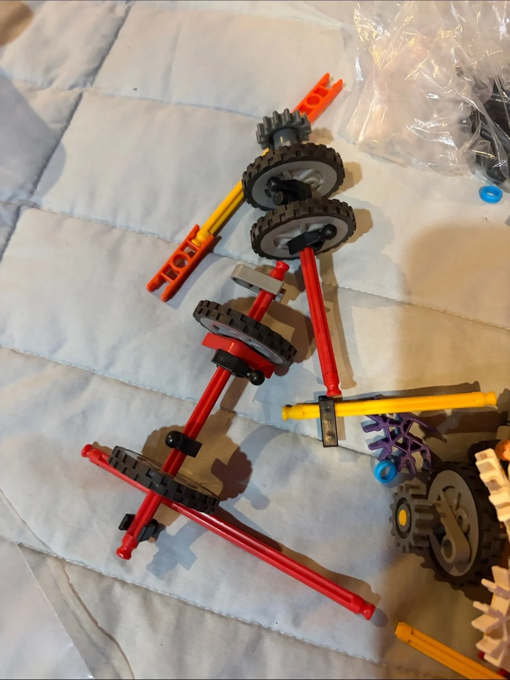 K'NEX-Style Kids Construction Set in Red, Yellow, Blue, White & Green